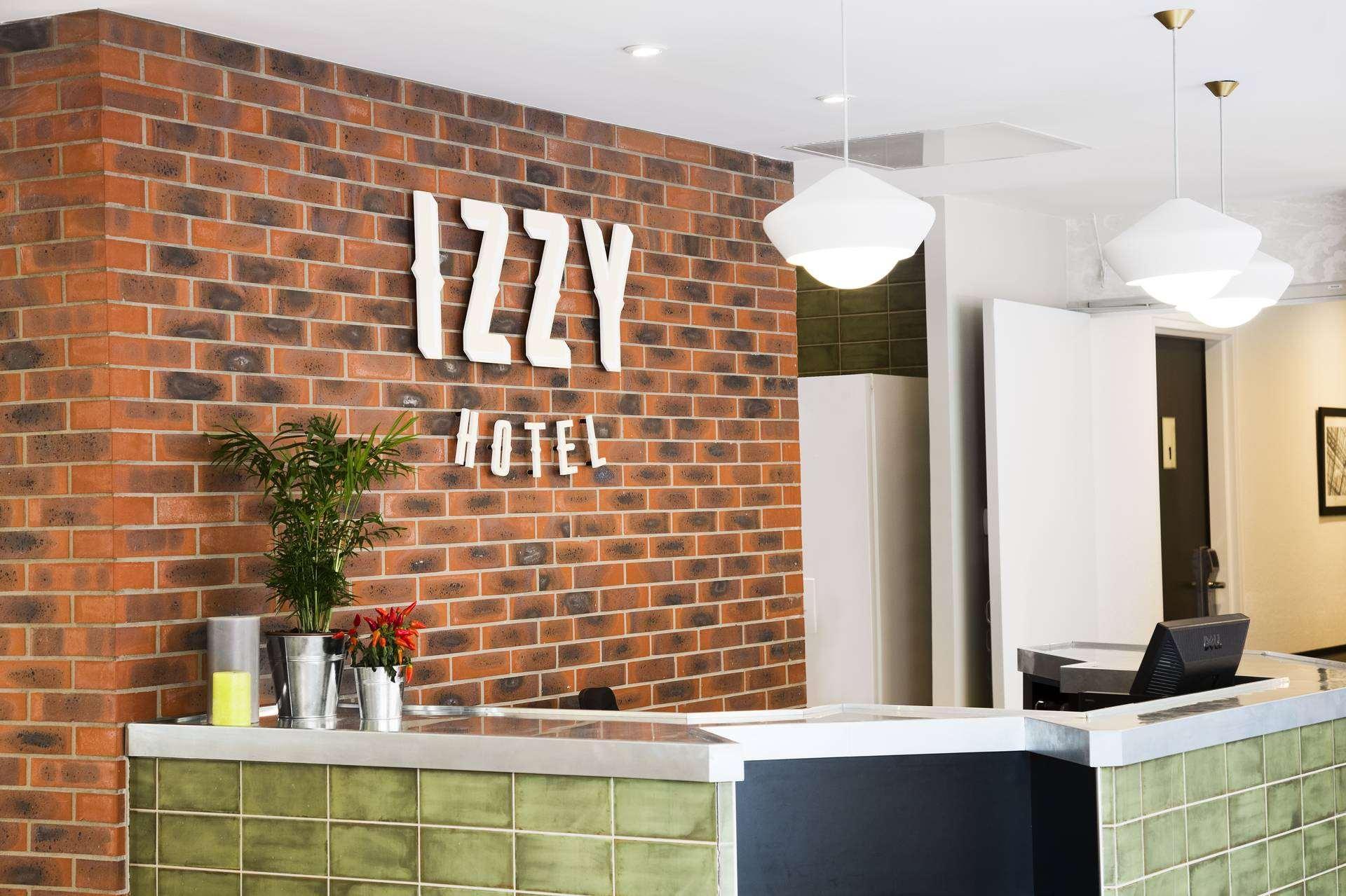 Hotel Izzy Issy-les-Moulineaux Exteriér fotografie